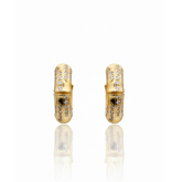 Brinco bambu com zircônia.