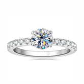 Solitário em prata .925 e 0.8CT moissanite
