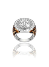 Anel animal print com Zircônia.
