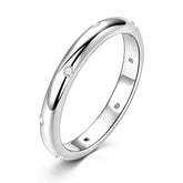 Anel em prata .925 e moissanite.