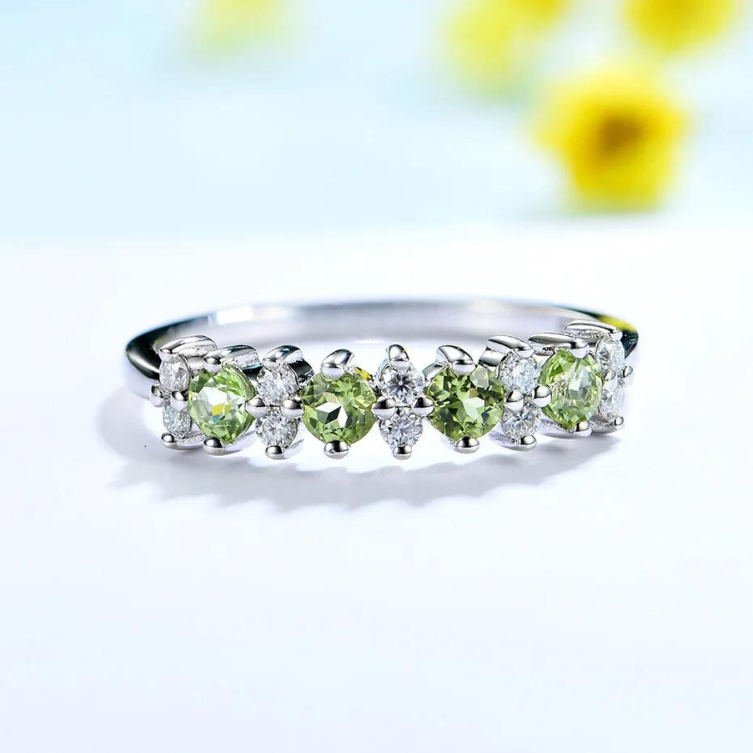 Anel em prata .925 moissanite e peridoto ou ametista