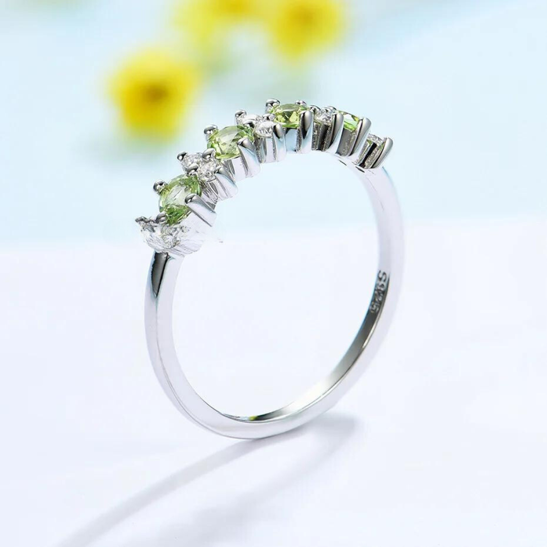 Anel em prata .925 moissanite e peridoto ou ametista