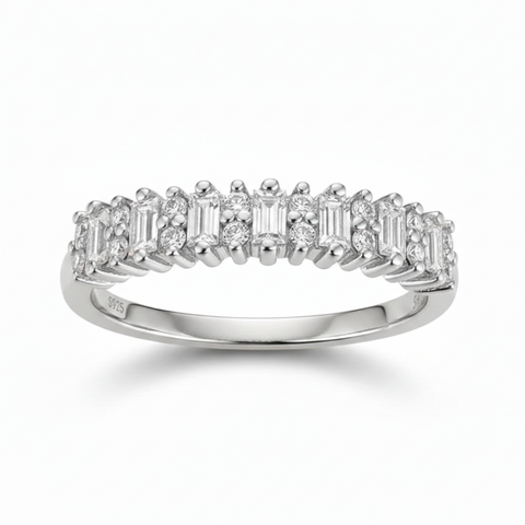 Anel em prata .925 e moissanite