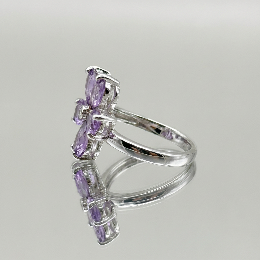 Anel flores com zircônia e ametista