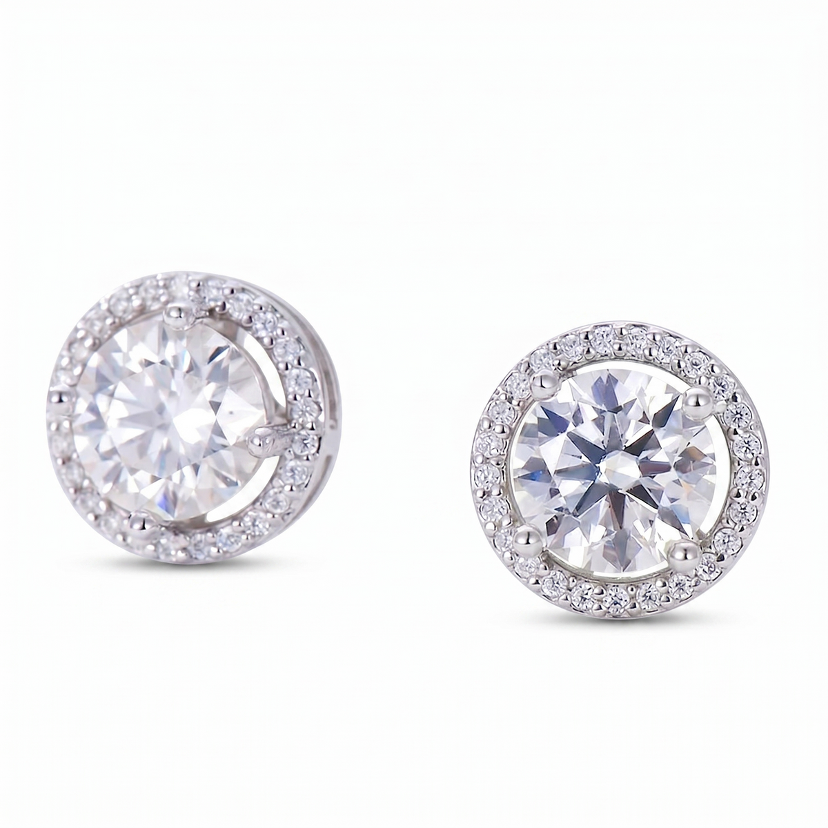Brincos em prata .925 e 1 a 4 CT Moissanite redondo ou quadrado