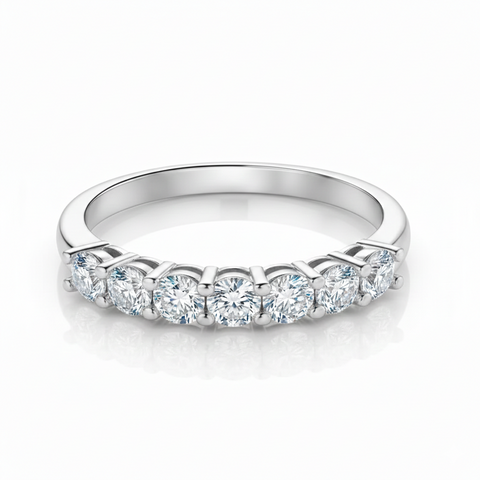 Anel em prata .925 e 0,7CT moissanite