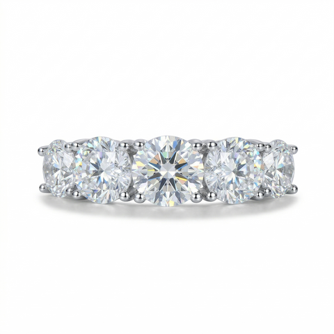 Meia aliança em prata .925 e 3.6 CT moissanite