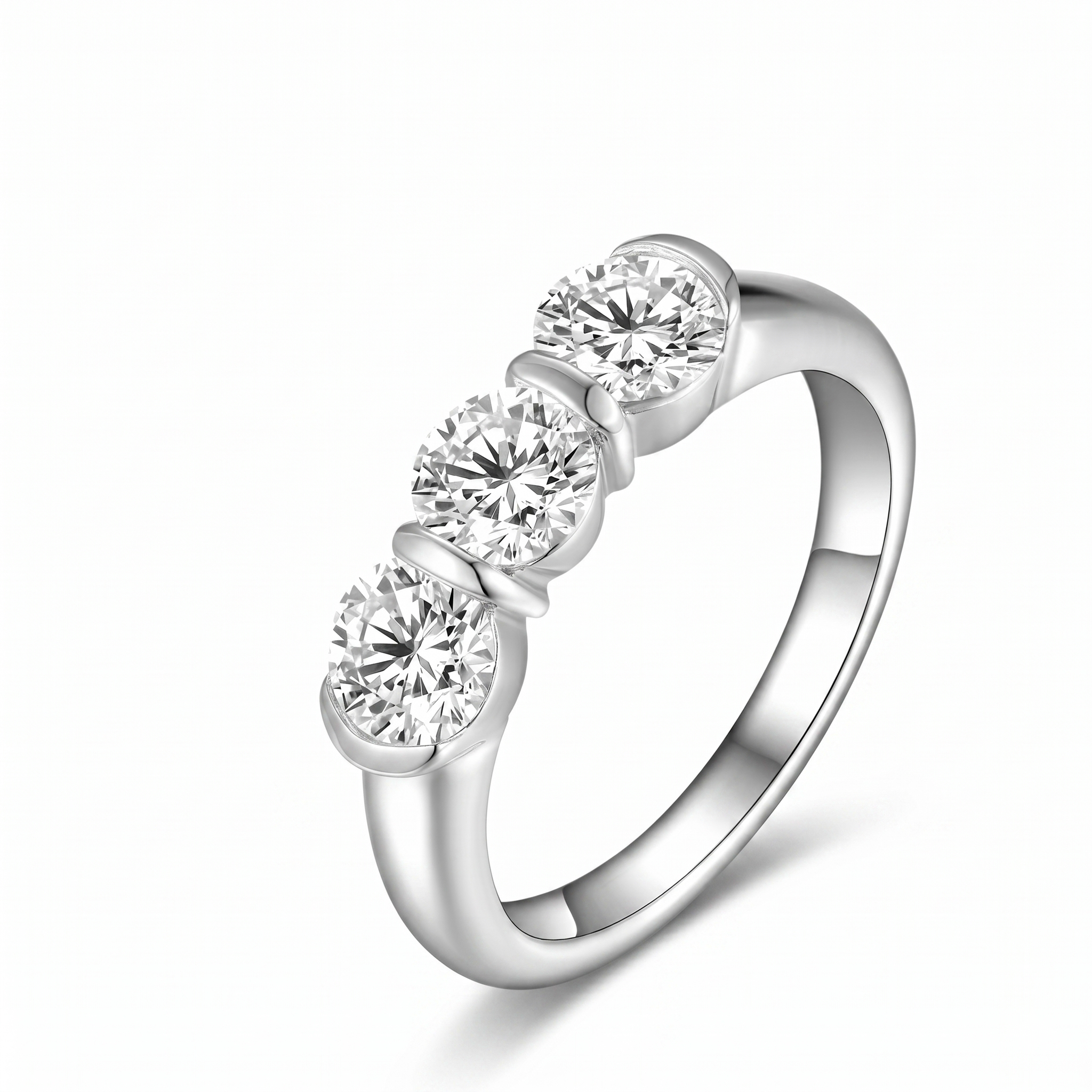Anel Moissanite em prata .925 e moissanite 5mm