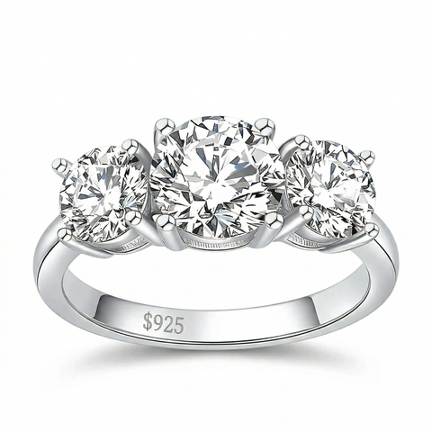 Anel 3 pedras em prata .925 e 4 CT moissanite