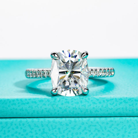 Anel em prata .925 e3 CT moissanite