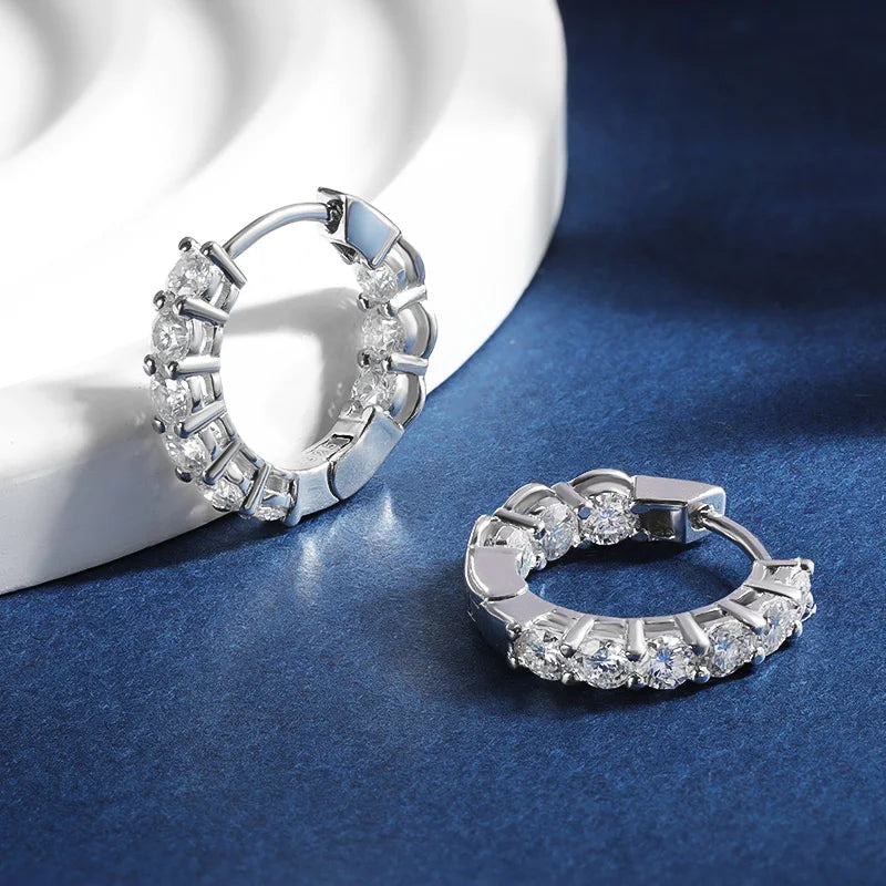 Brinco em prata .925 e 1.8ct Moissanite