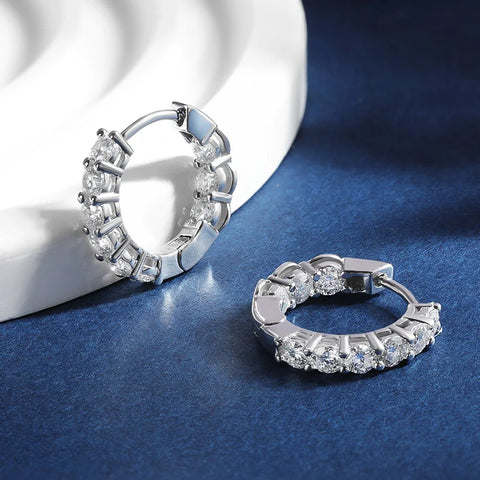 Brinco em prata .925 e 1.8ct Moissanite