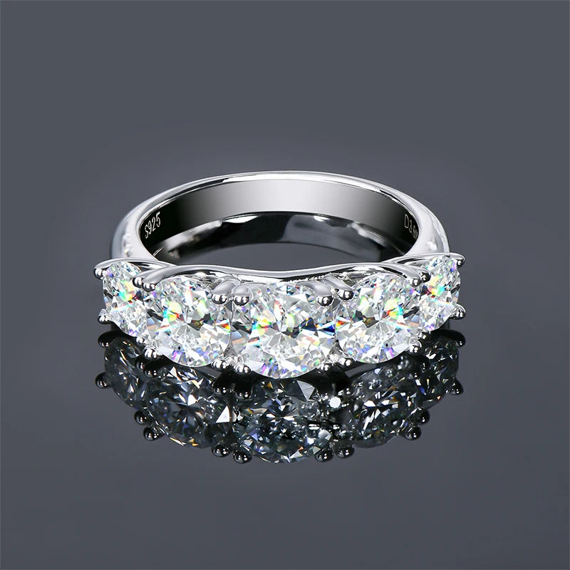 Meia aliança em prata .925 e 3.6 CT moissanite