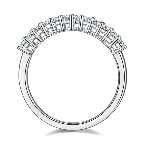 Meia Aliança em prata .925 e 0.8CT Moissanite