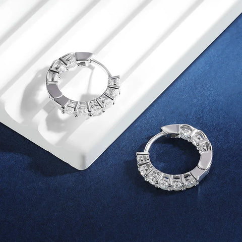 Brinco em prata .925 e 1.8ct Moissanite