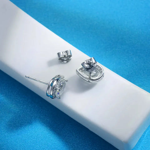 Brinco em prata .925 e 2.0 CT Moissanite