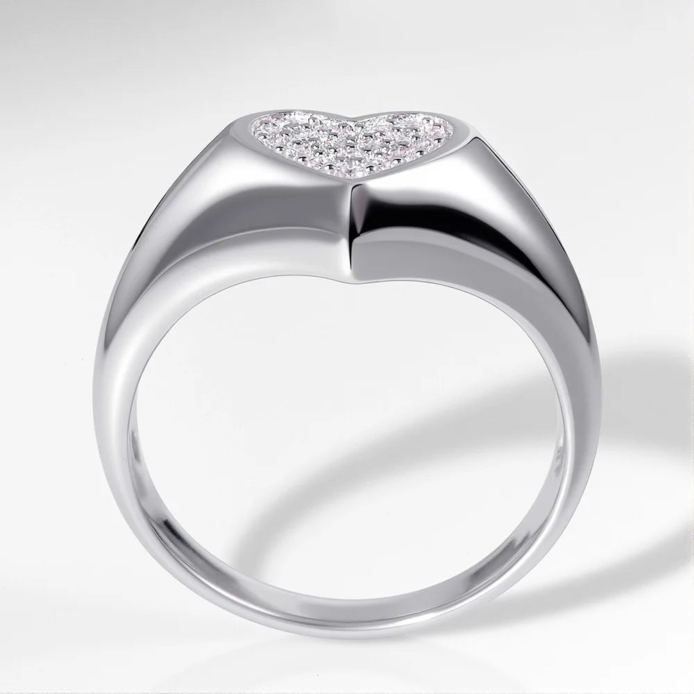 Anel em coração em prata .925 e 1 CT moissanite