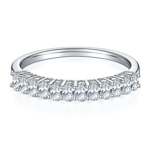 Meia Aliança em prata .925 e 0.8CT Moissanite