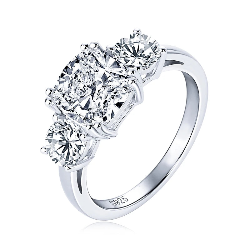 Anel 3 pedras em prata .925 e 3,5CT moissanite