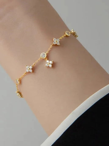 Pulseira em prata .925 e moissanite