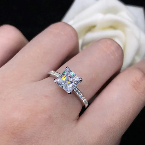 Solitário em prata .925 e 1.2 CT  moissanite