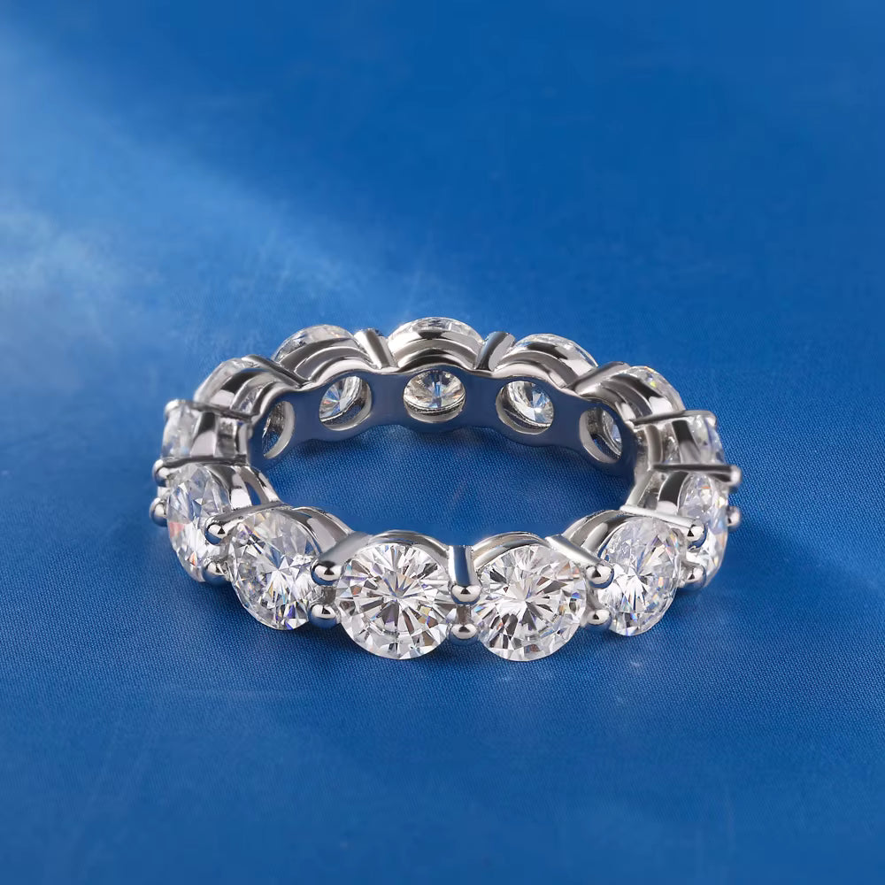 Aliança em prata .925 e 5mm moissanite (Black)