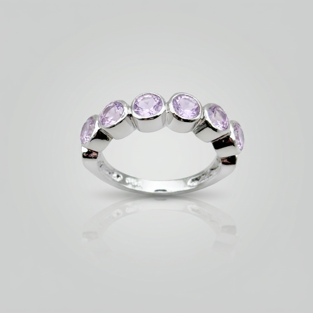 Meia aliança de Prata com ametista