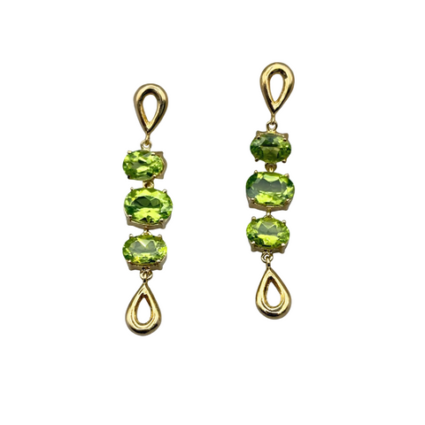 Brinco em peridoto natural