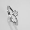 Solitário em prata .925 e 0,5 CT moissanite