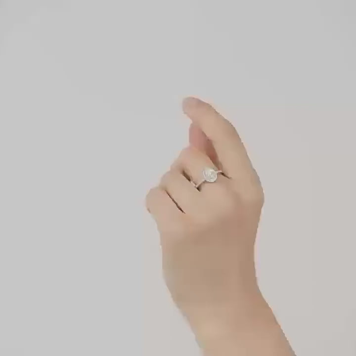 Anel em prata .925 e 1 CT Mossanite