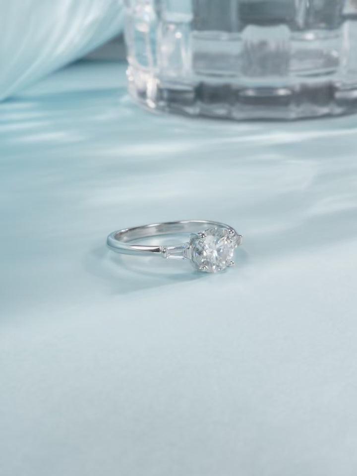 Anel em prata .925 e Moissanite. 1.0ct