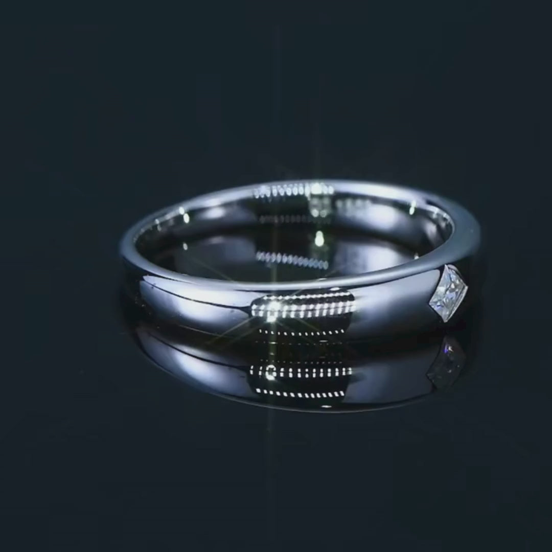 Anel em prata .925 e 0.15 CT moissanite