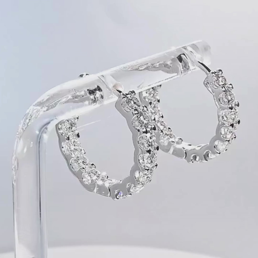 Brinco em prata .925 e 2.6CT moissanite