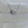 Colar com pingente em prata .925 e 1.6 CT moissanite