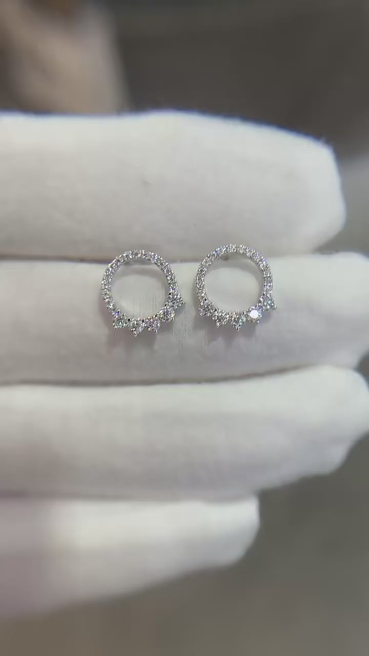 Brinco em prata .925 e moissanite