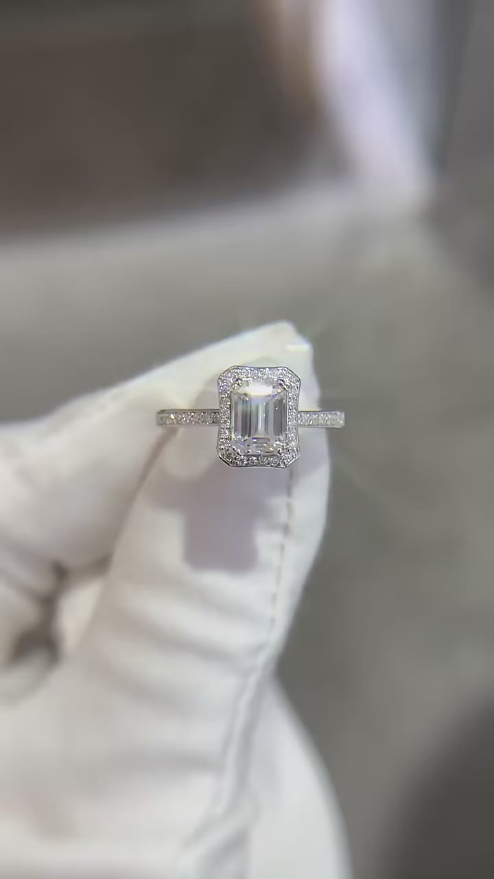 Anel em prata .925 e 5x7mm moissanite