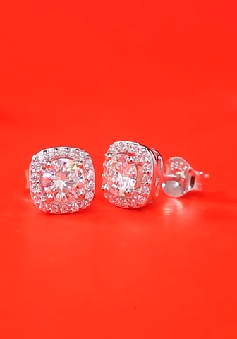 Brinco em prata .925 e 0.5 ou 1.0 CT moissanite